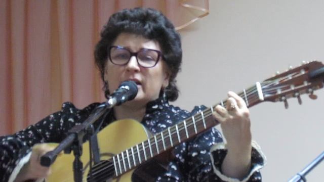 борис вахнюк. "давайте собираться у стола". поет наталья столярова