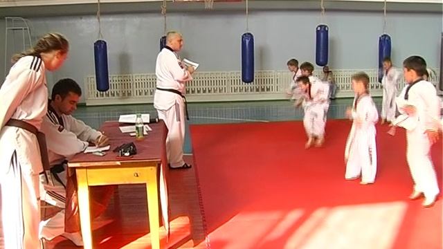 май 2010. Аттестация спортсменов тхеквондо