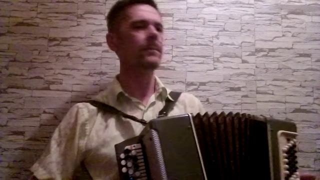 "Любовь как два крыла"