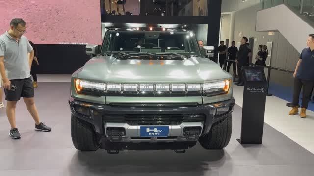 GMC Hummer EV_ 1014 л.с 3.5 секунды