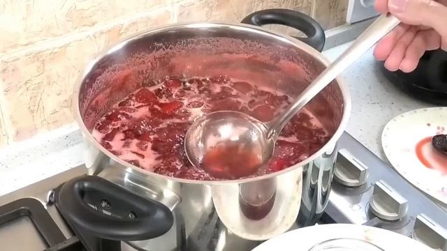 Вкуснейший и ароматный клубничный джем