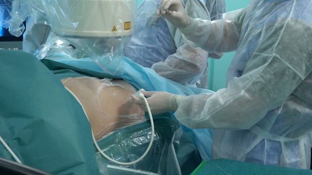 Удаление камней из почки (2 операции в одной) | Медицинс
