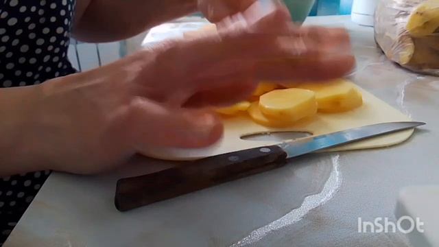 Готовлю Картошку в духовке и Болтаем)