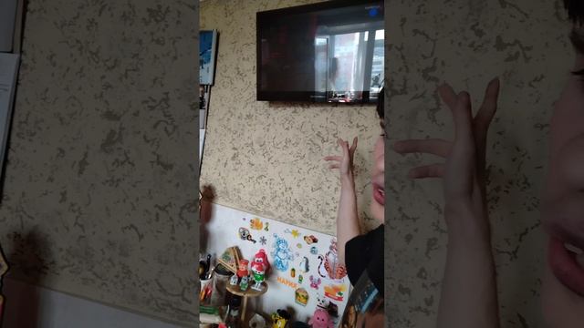 Я смотрю  кароль Шакир
