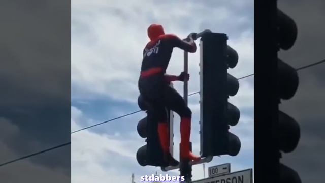 Спайдер мэн
