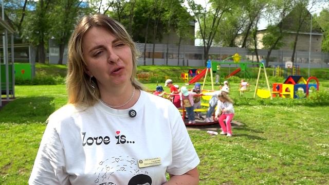 В бийском детском саду № 93 встретили лето и отпраздновали День защиты детей (Бийское телевидение)