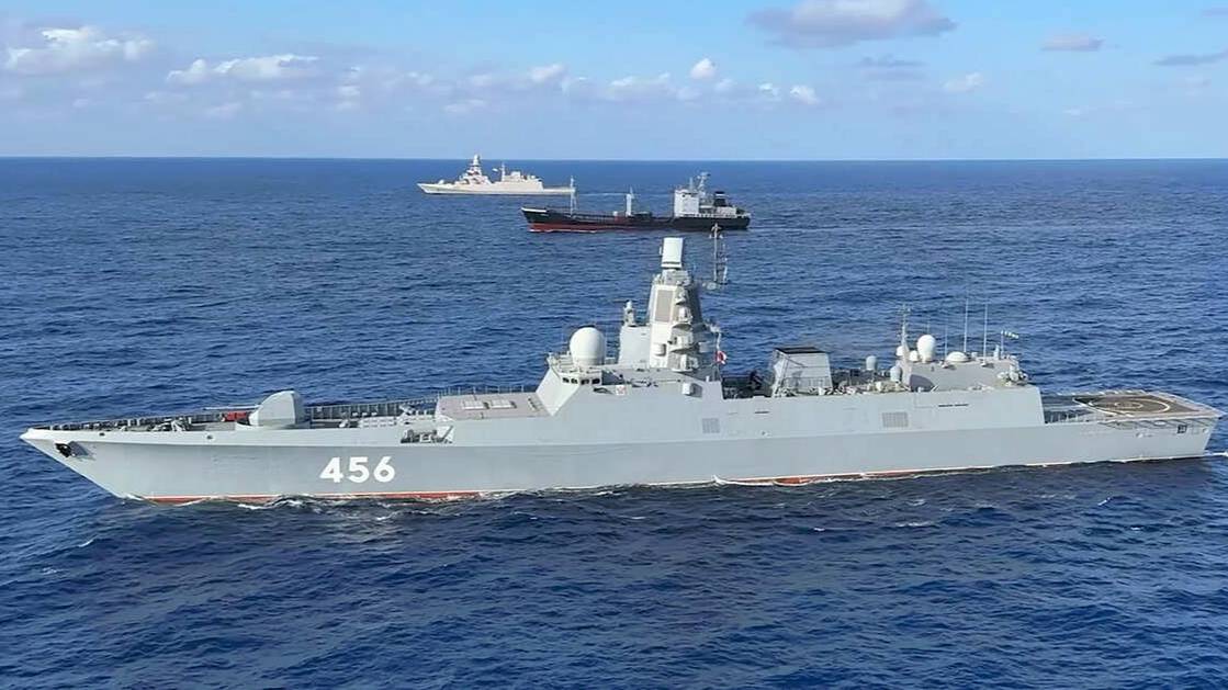 В ВМФ России начали осваивать беспилотники "Форпост-Р"