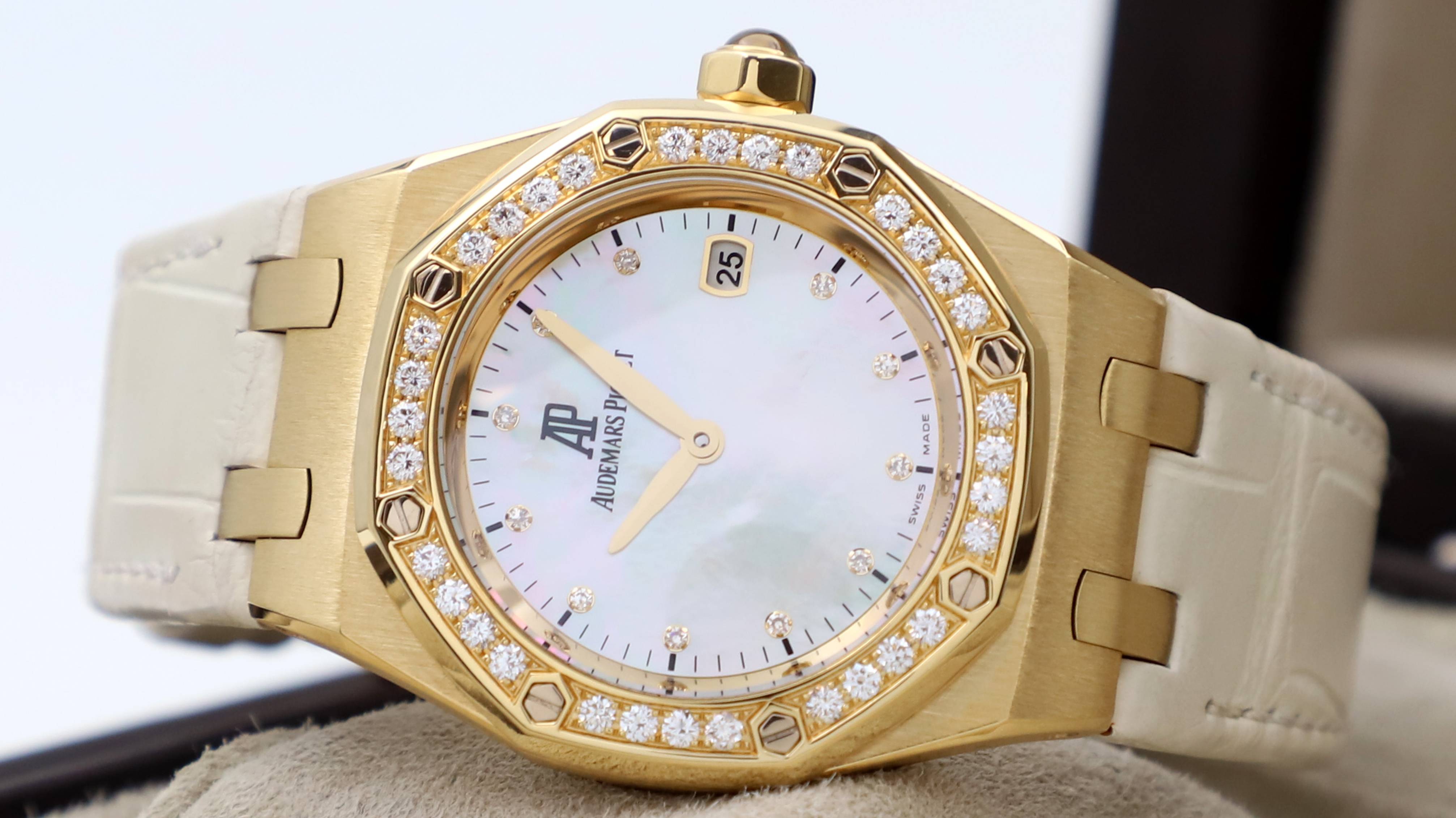 Audemars Piguet Royal Oak Quartz 33 mm 67601BA.ZZ.D012CR.03