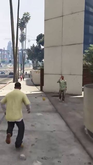 GTA 5: Йоу, девчонка, я видел твой пост на Lifeinvader»