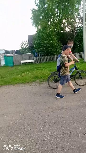 VID_20250602_170428.mp4