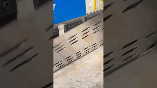 Листогибочный пресс