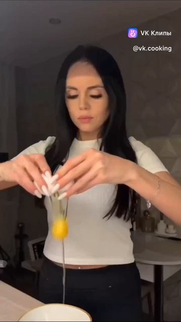 САЛАТ С КУРИЦЕЙ И ГРИБАМИ