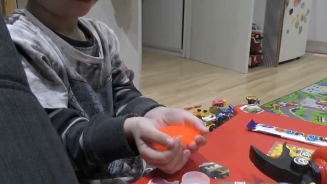 Распаковка детских игрушек. Гонщик 🏎️ красная машин?