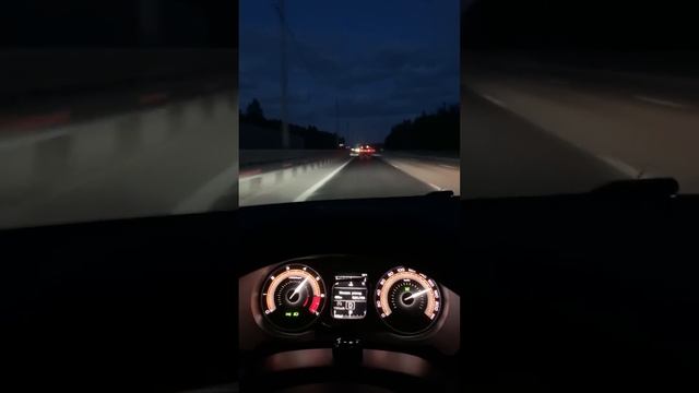 Максимальная скорость Vesta 1.6 at #automobile #lights