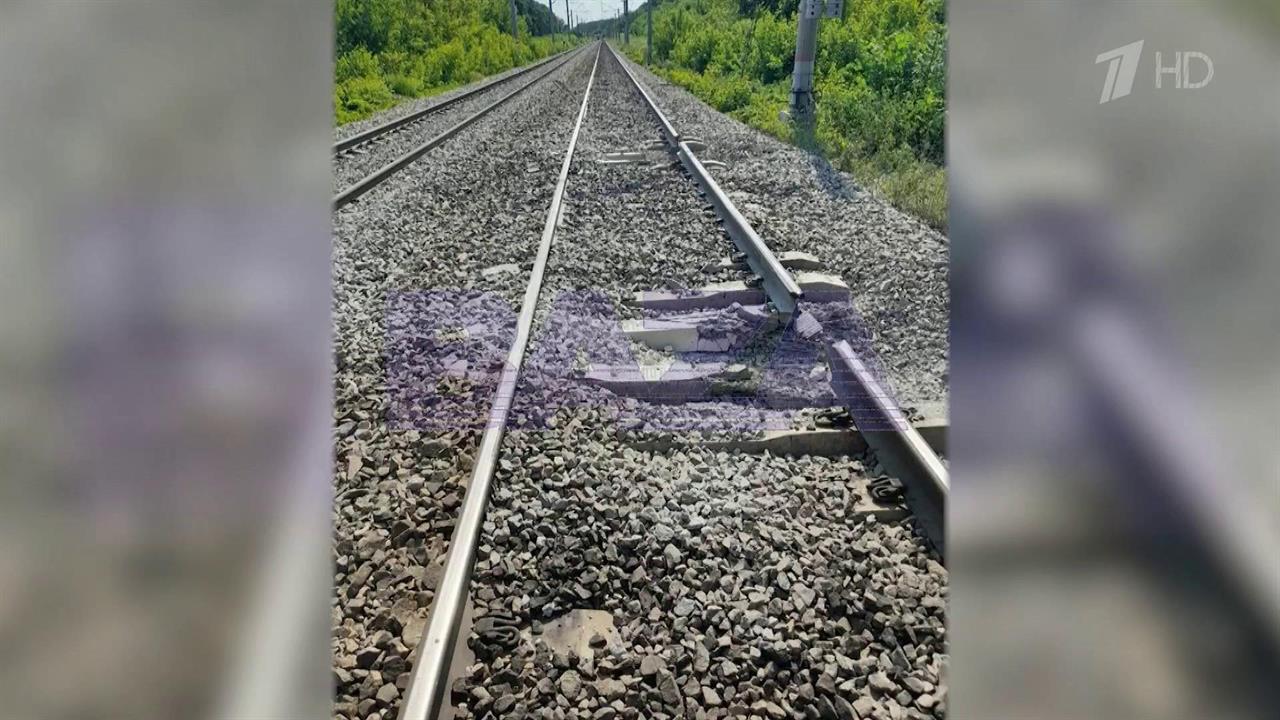 Теракт на железной дороге в Воронежской области: взрыв перед пассажирским поездом