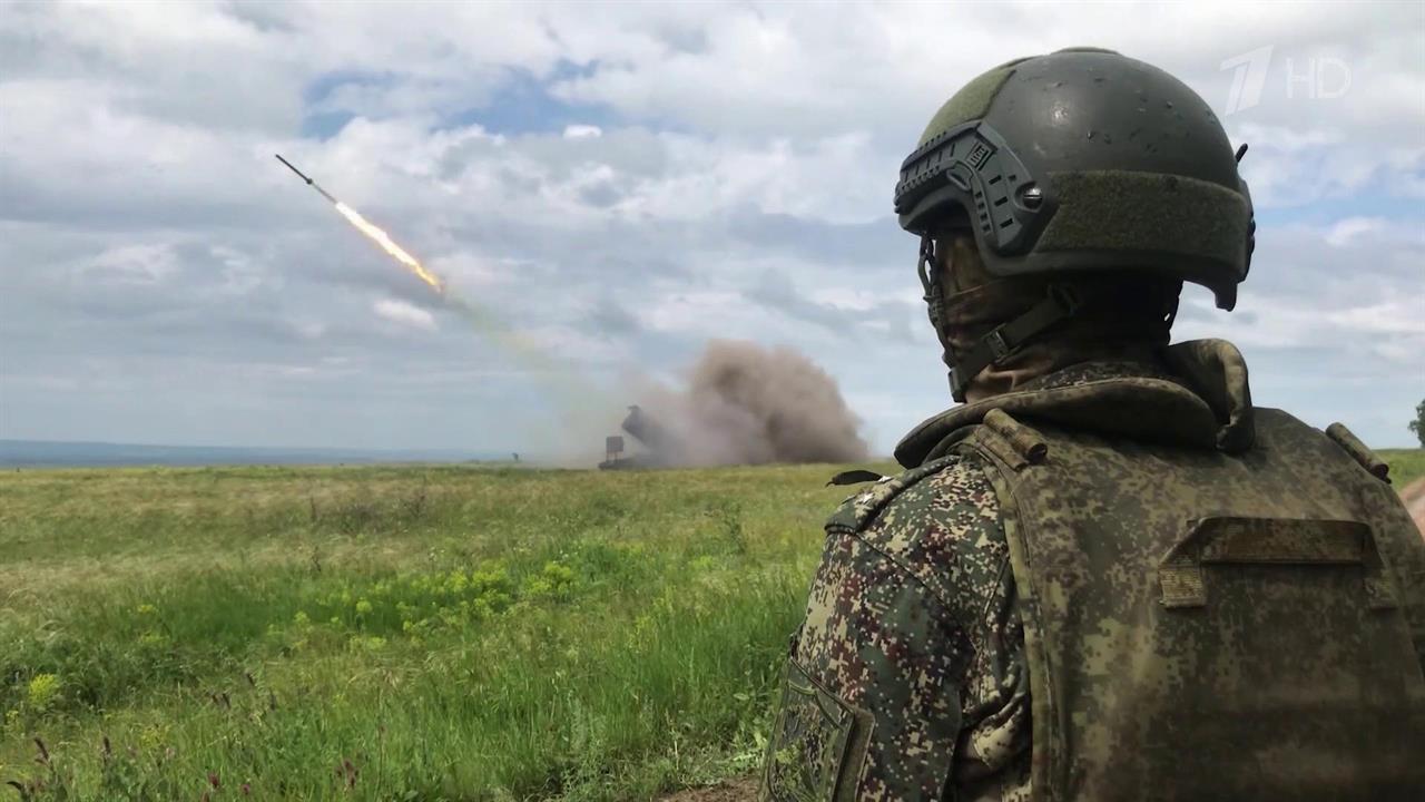 Системы "Солнцепек" и "Тосочка" решают задачи на самых трудных участках фронта