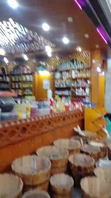 СПЕЦИИ НА РЫНКЕ В ХУРГАДЕ