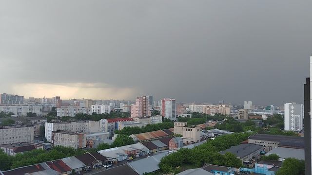 Гроза над городом!