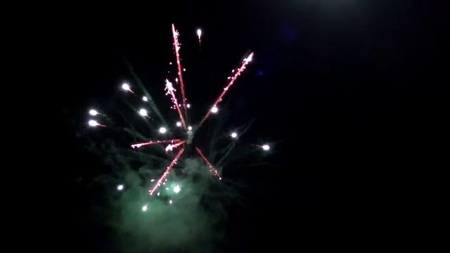 Салют на свадьбе Насти и Сережи Ханеевых 💞