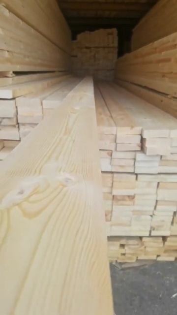 Доска строганная сухая калиброванная с 4 сторон 45х140х6000 сорт АБ от производителя Велес Лес