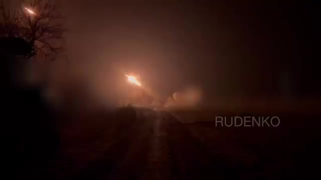 На Запорожском направлении расчеты РСЗО «Град» уничтожили ПВД противника.