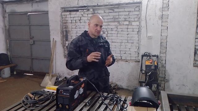 Распаковка Сварочного Аппарата Сварог Real Arc 200