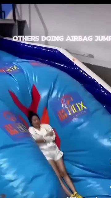 1000006904.mp4