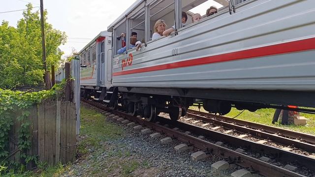 Отправление поезда со станции Пушкино. Горьковская детская железная дорога. Нижний Новгород.