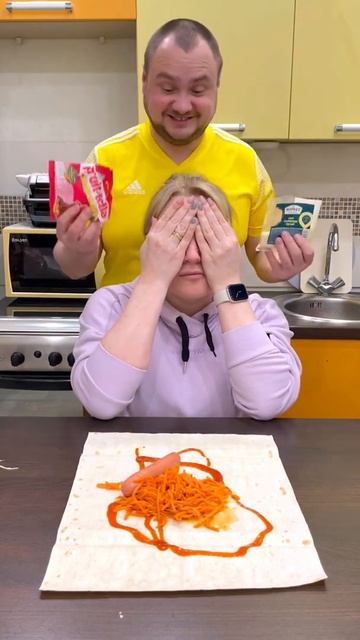 Лаваш челлендж! Что мы едим 🤢
