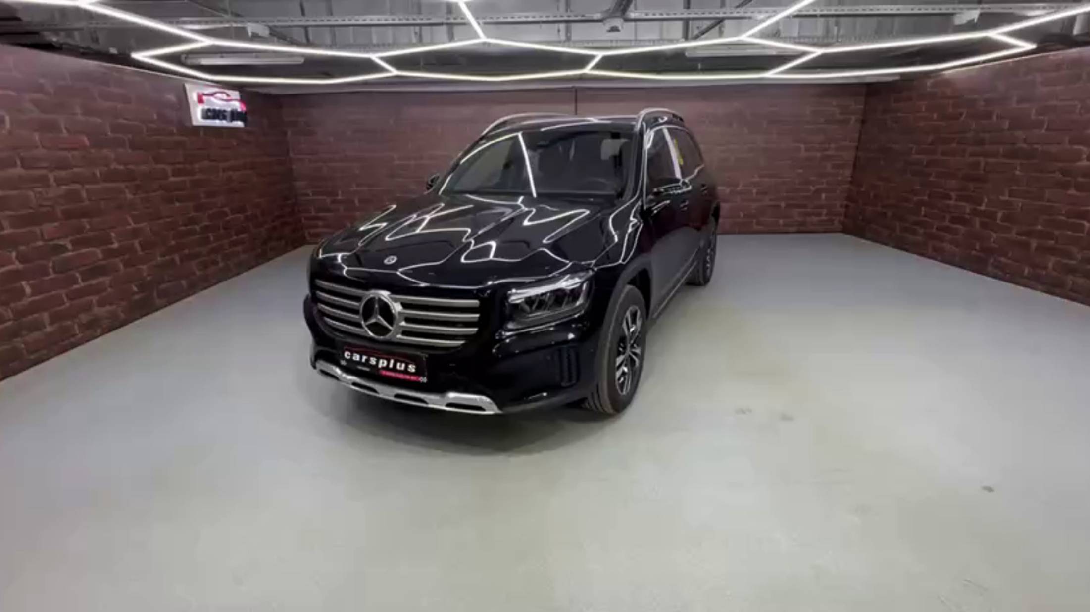 В наличии Mercedes Benz A200L👇