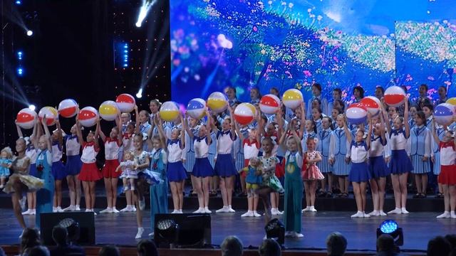 "Детство - это мы!", Ансамбль им. Локтева. "Childhood is us!", Loktev