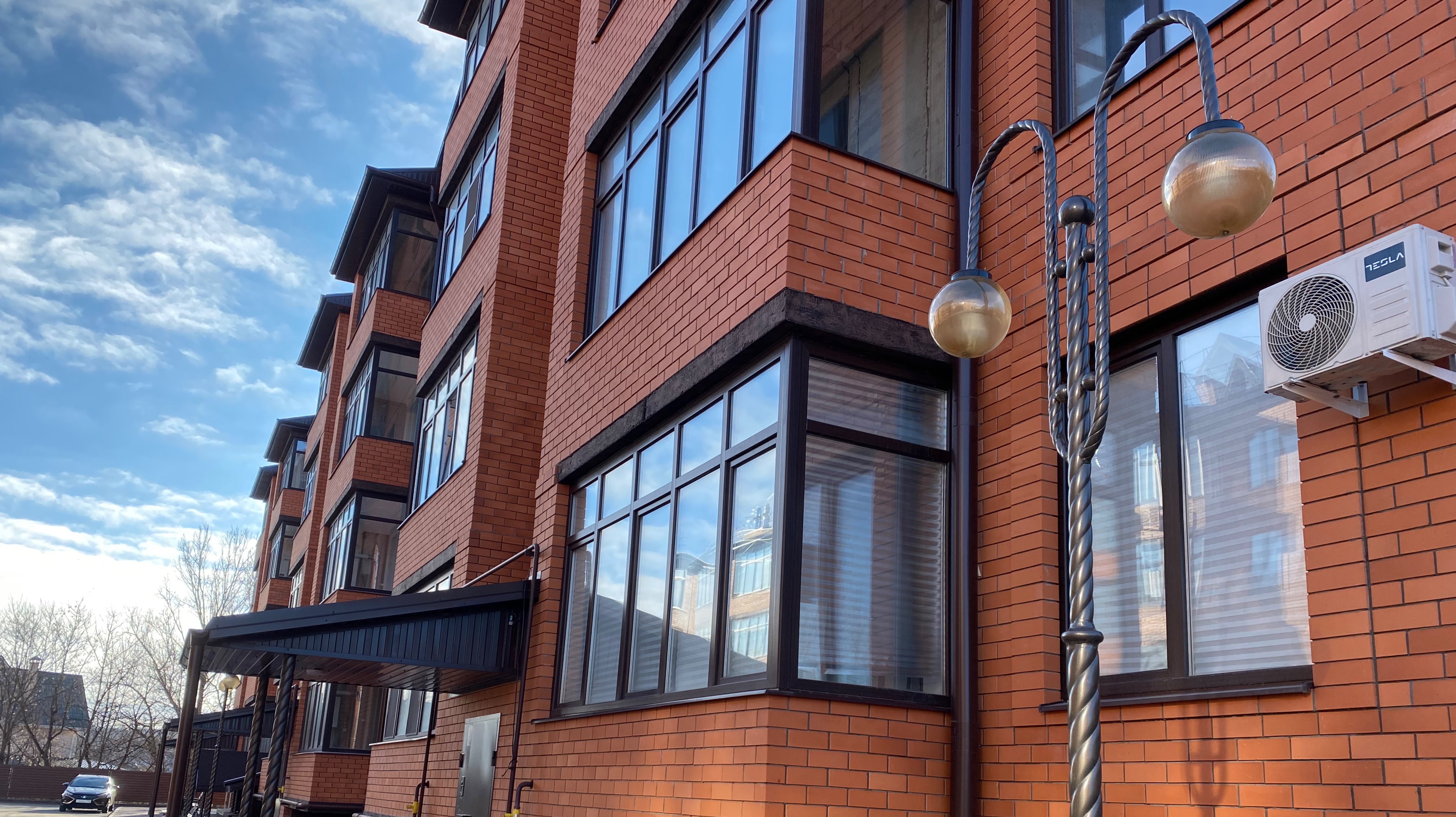 ЖК АБРИКОС
1- комн. квартира с новым ремонтом