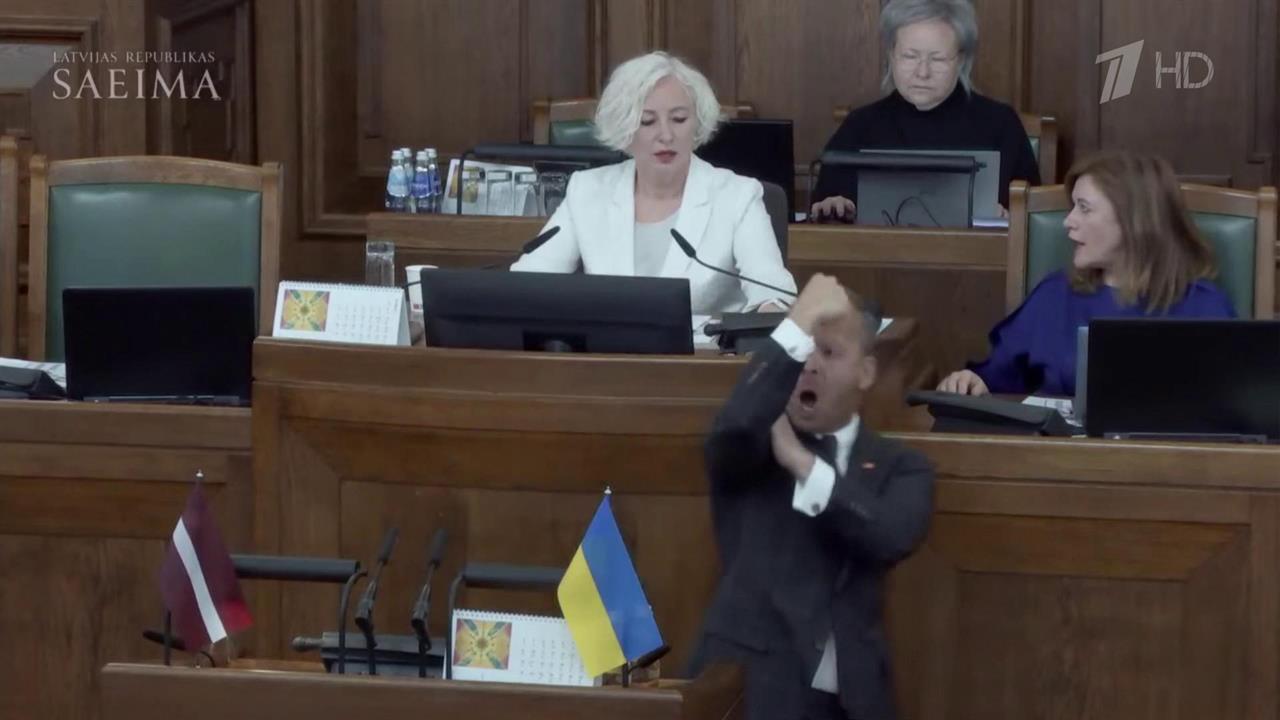 Депутат Сейма объяснил, почему не следует обсуждать декларацию о запрете русского языка
