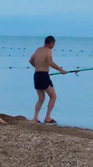 Лучший рыбак Юга России!#юмор #рыбалка #море #лето2024 #то