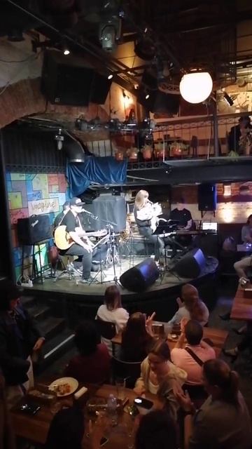 Бар Imagine Café на Покровке (4)