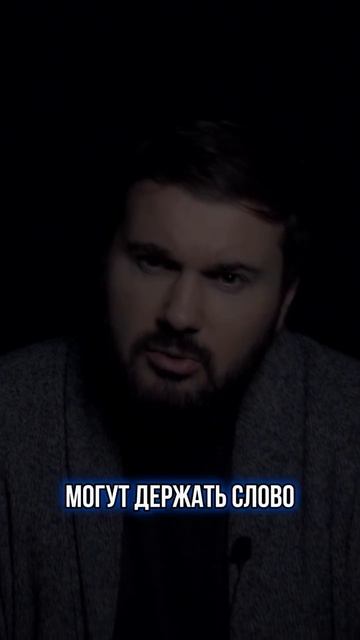 Убежден, что есть много адвокатов, которые не работали в системе, но они все равно очень крутые.