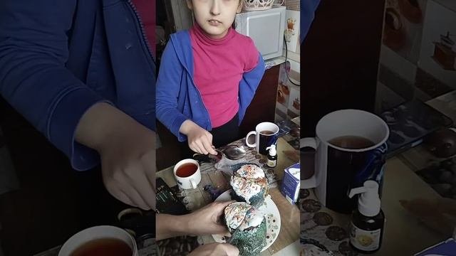 Пробуем куличи....расскажите вы сами пекли или купили?ч