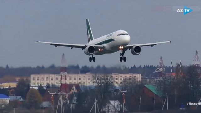 Самолету в Турцию пришлось вернуться во Внуково по те?