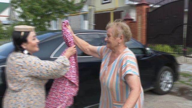Сбор подарков для национального праздника