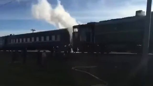 Возгорание тепловоза поезда Харьков–Херсон УЗ