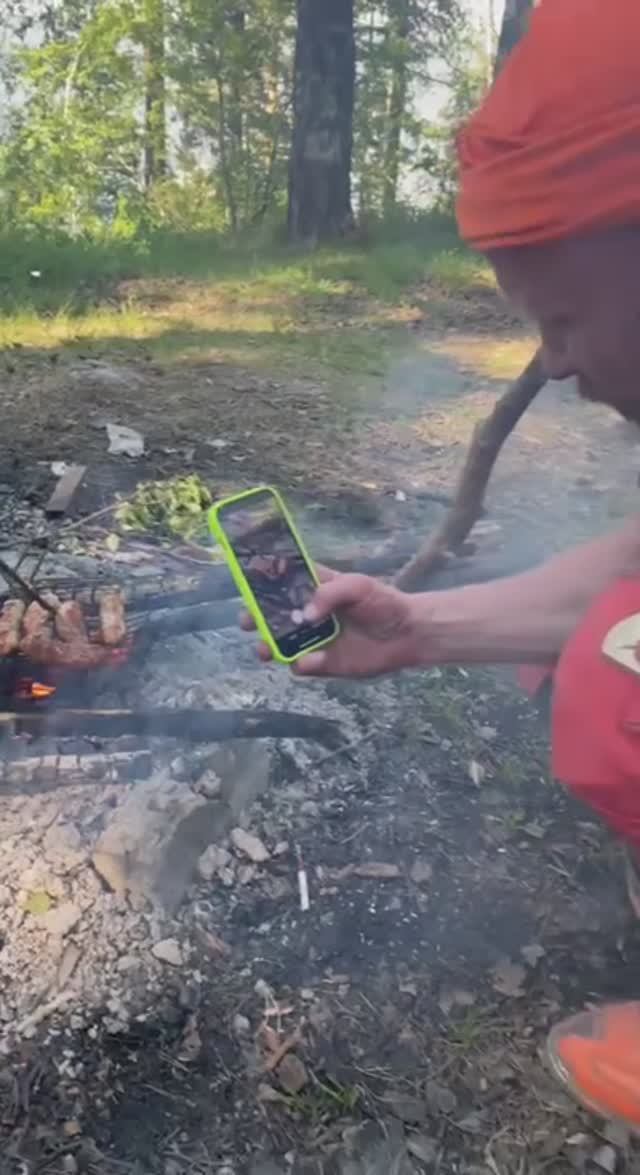 а у нас будет что то типа ооообеда... высокая молекулярная кухня :))))