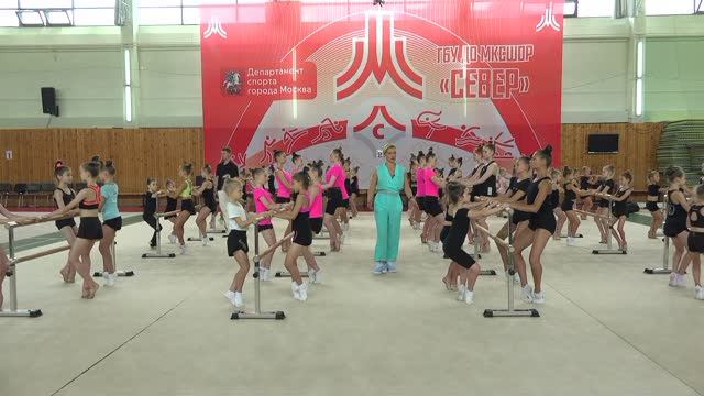 🎀 Приглашаем на летние сборы по художественной гимнастике в Москве!