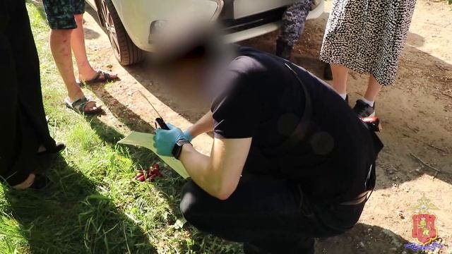 Полицией города Владимира пресечены хулиганские действия мужчины, стрелявшего из ружья в квартире