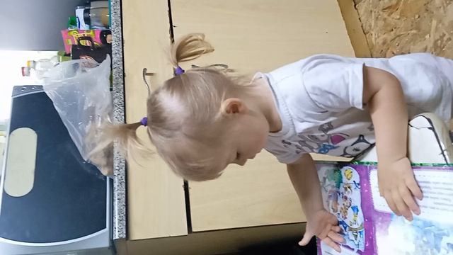 расчесанное утро с дочей))) 💇♀️