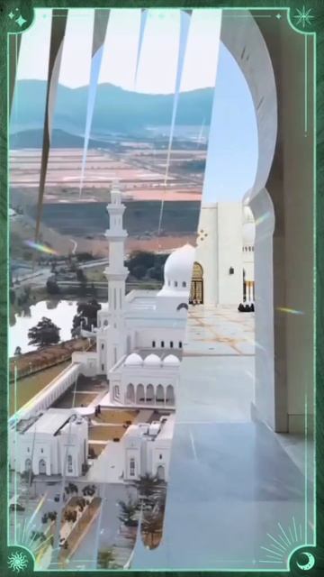 В праздник славный, чистый, светлый Поздравляю от души. В Ураза Байрам пусть мысли Будут ясны и чист