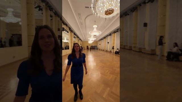 Дворец культуры "Нефтяник" им. В.И.Муравленко