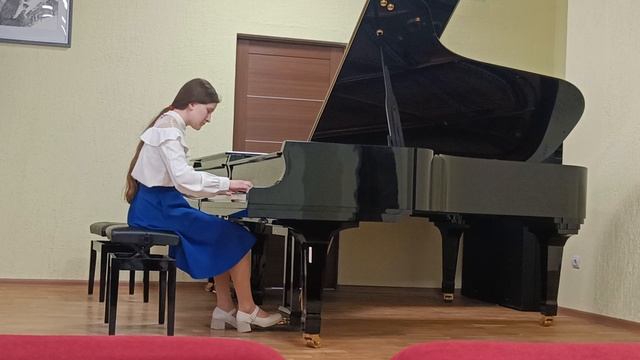 "Жаворонок" Глинка-Балакирев. исп.Зулкарнеева Екатерина.