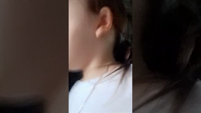 Алиса выбирает цвет которого мне надо найти штук 10