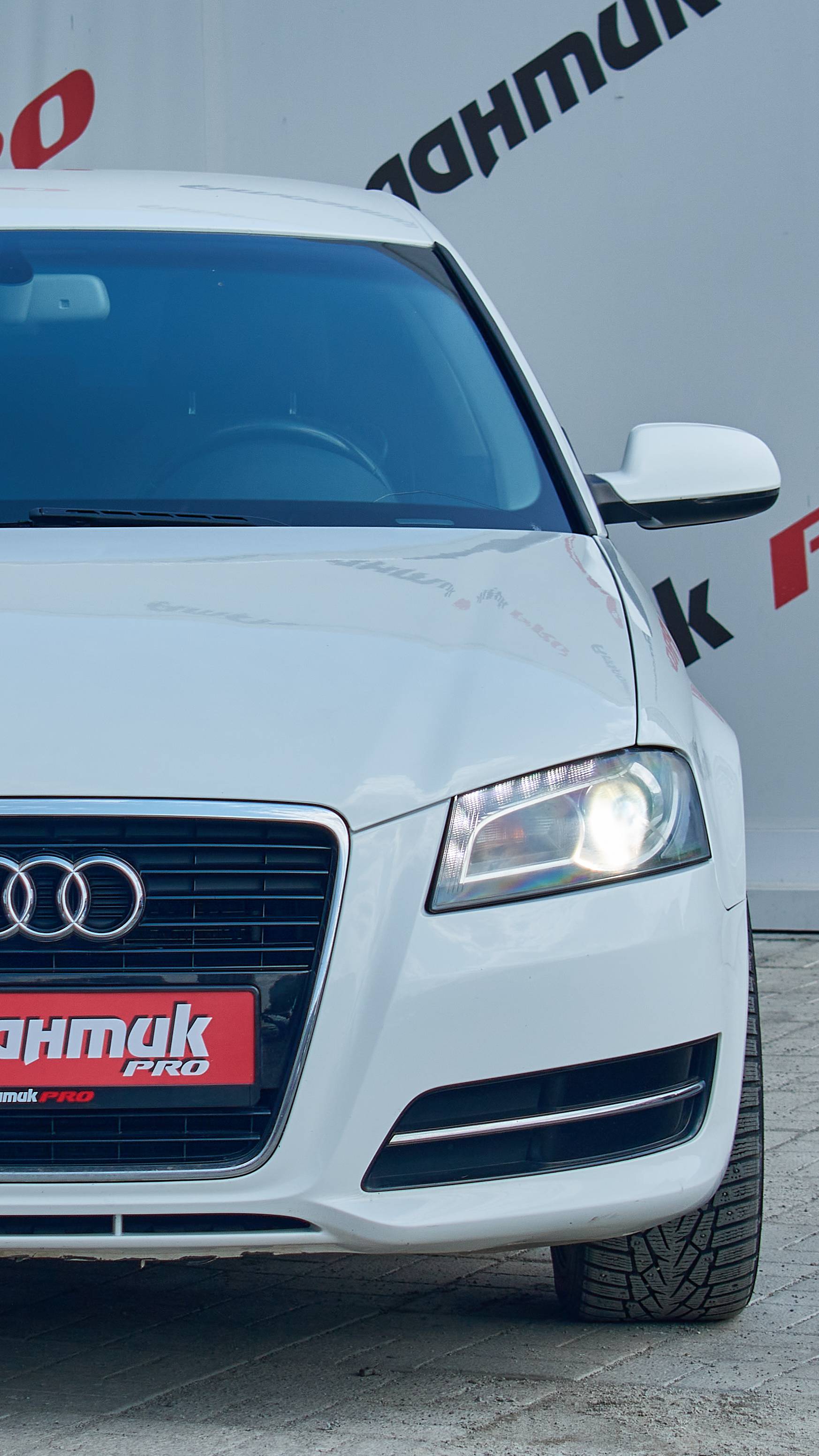 Обзор на Audi A3 Хетчбэк 3-дв. 1.4 TFSI 2010г
