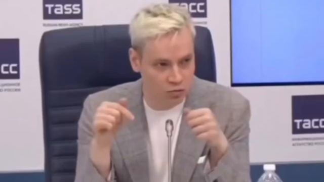 С такой поставленной шикарной речью можно и в Государственную Думу!